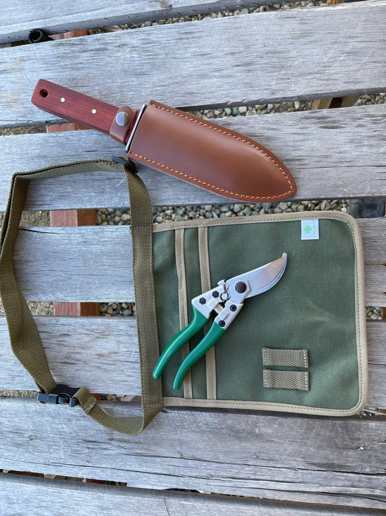 Gardening Gift Box -  Belt, Hori Hori and Pruners